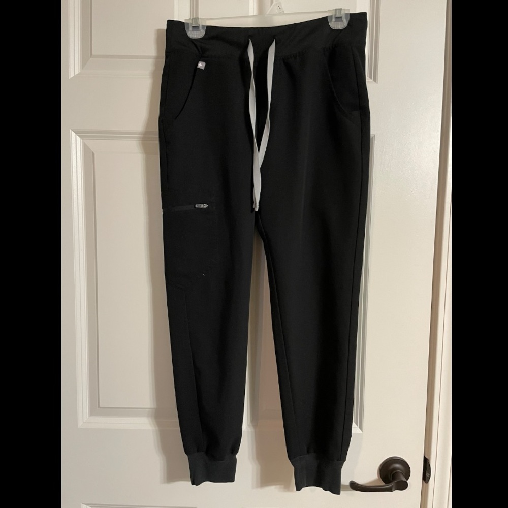 Figs jogger scrub pants